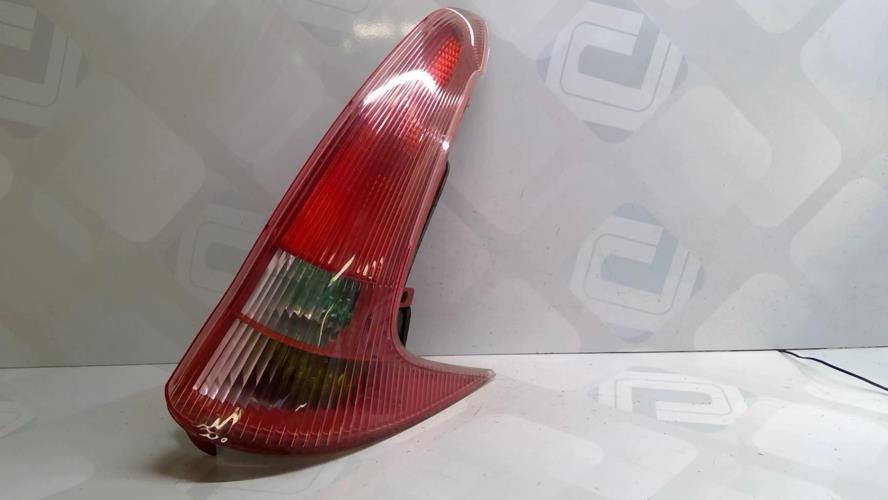 Image Feu arriere principal droit (feux) - PEUGEOT 206