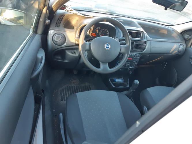 Image Neiman - FIAT PUNTO 2
