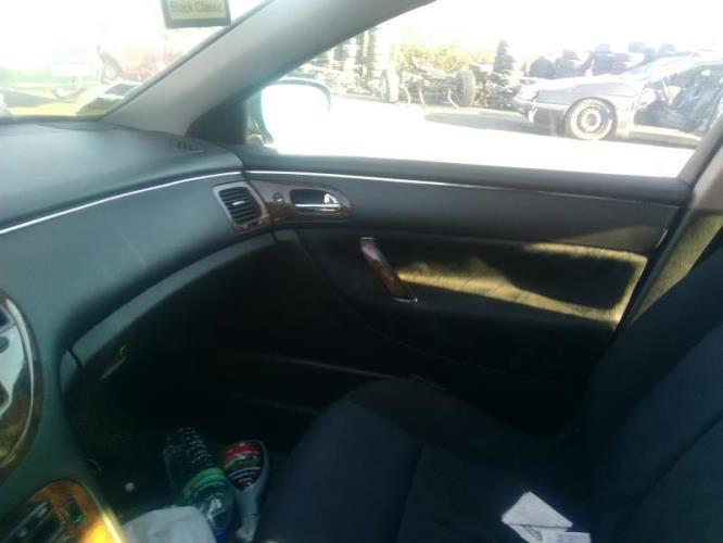 Image Feu arriere secondaire droit (feux) - PEUGEOT 607