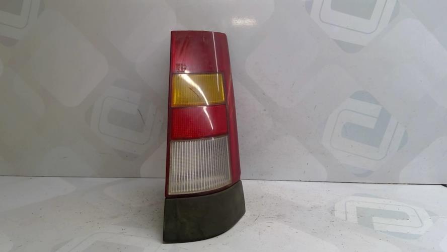 Image Feu arriere principal droit (feux) - RENAULT SUPER 5