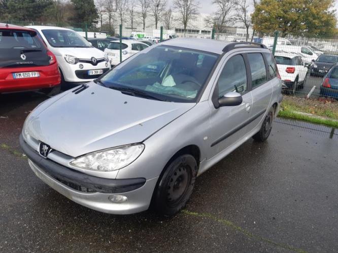 Image Platine feu arriere droit - PEUGEOT 206