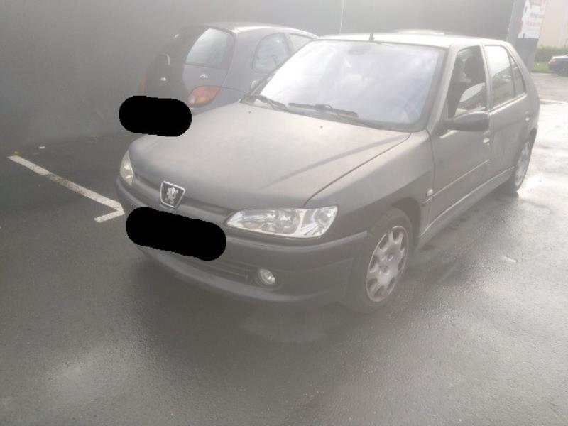 Image Ceinture avant droit - PEUGEOT 306