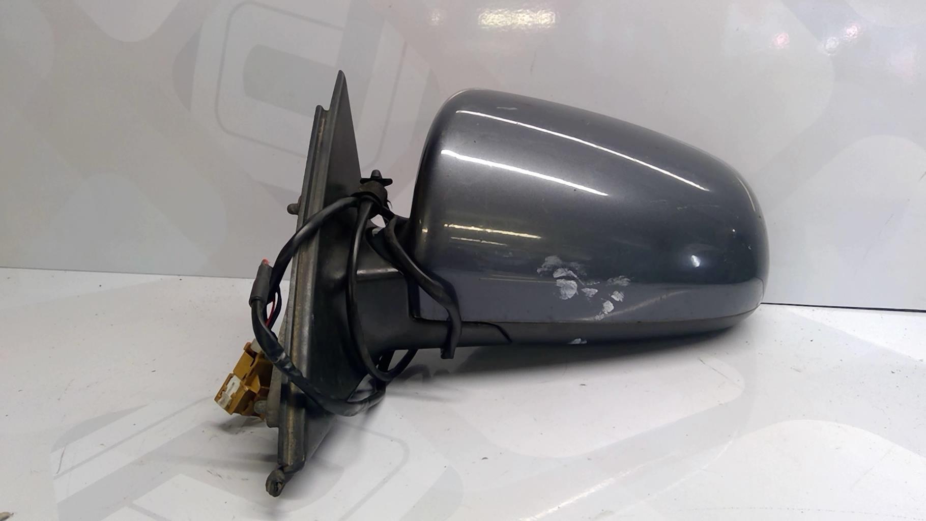 Rétroviseur Gauche Pour AUDI A4 Phase 2 - Référence 8E1858531AA01C - Occasion En Bon état