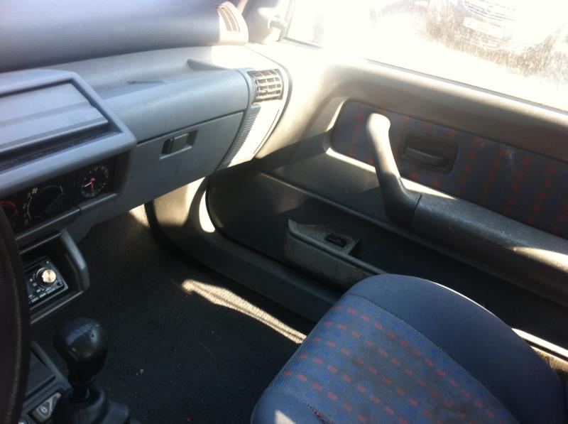 Image Feu arriere principal droit (feux) - RENAULT CLIO 1