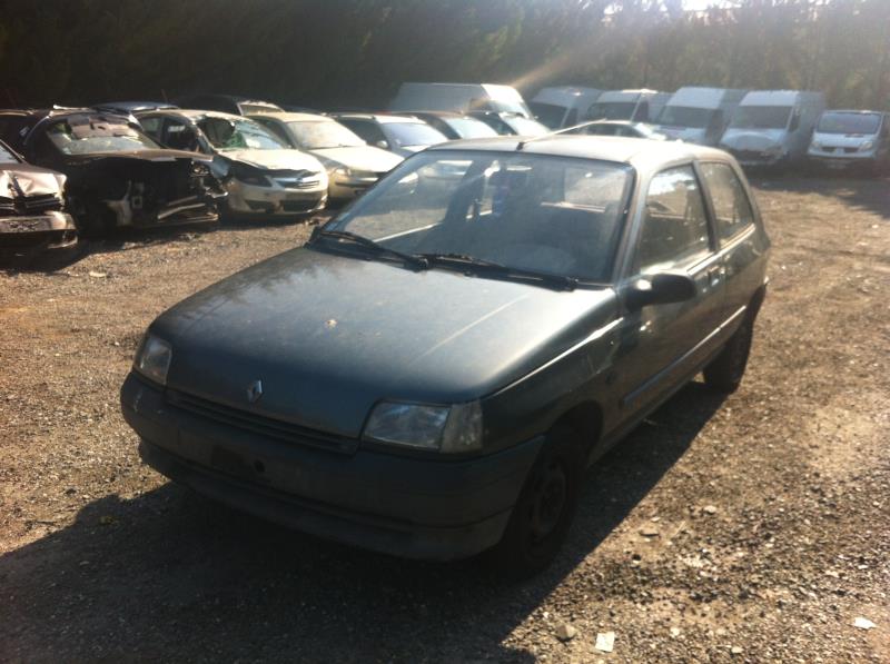 Image Feu arriere principal droit (feux) - RENAULT CLIO 1