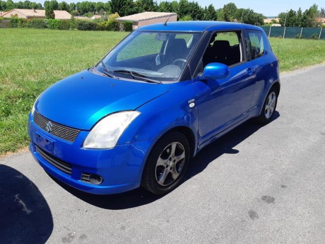 Image Feu arriere principal droit (feux) - SUZUKI SWIFT 3
