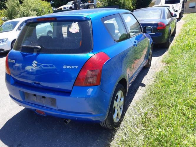 Image Feu arriere principal droit (feux) - SUZUKI SWIFT 3