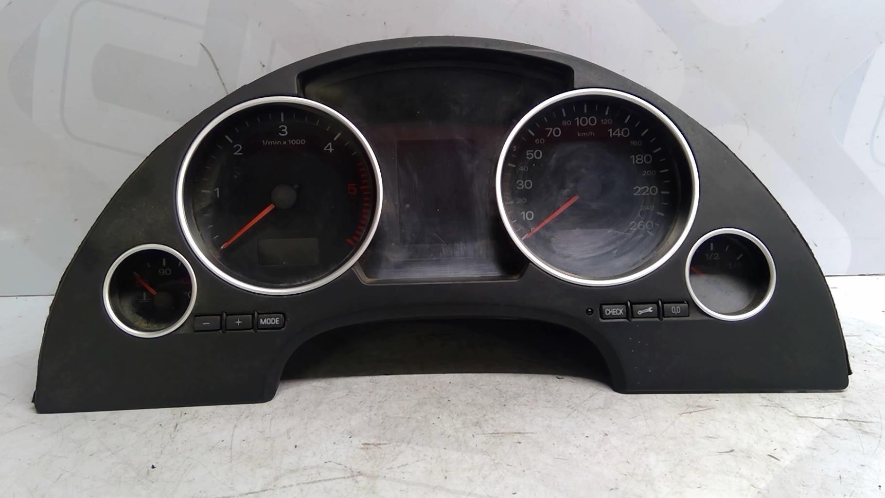 Compteur AUDI A4 2 CABRIO PHASE 2 Diesel - 1