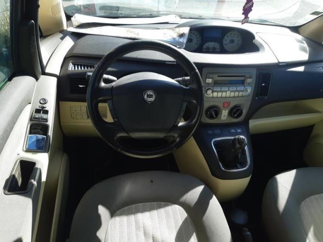 Image Autoradio d'origine - LANCIA MUSA