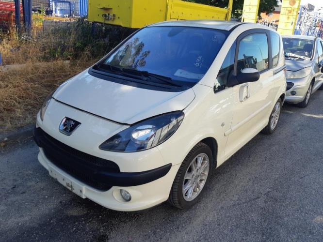 Image Anti brouillard gauche (feux) - PEUGEOT 1007