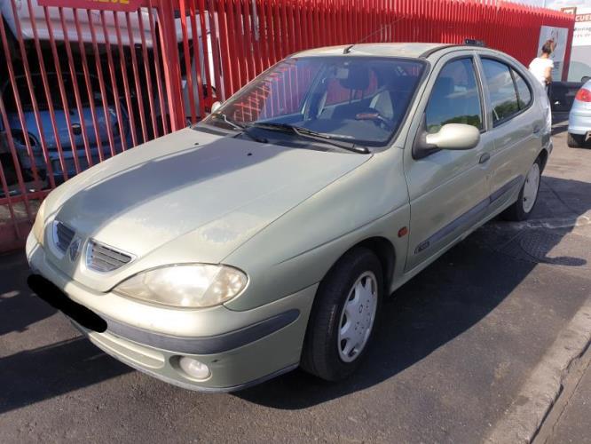 Image Feu arriere principal droit (feux) - RENAULT MEGANE 1