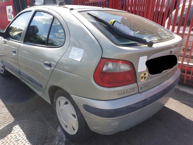 Image Feu arriere principal droit (feux) - RENAULT MEGANE 1