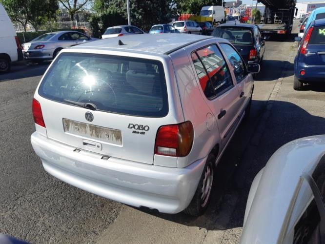 Image Verin de coffre - VOLKSWAGEN POLO 3