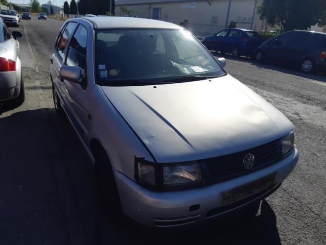 Image Verin de coffre - VOLKSWAGEN POLO 3