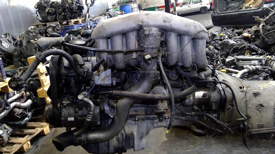 Image Moteur - MERCEDES CLASSE E 210