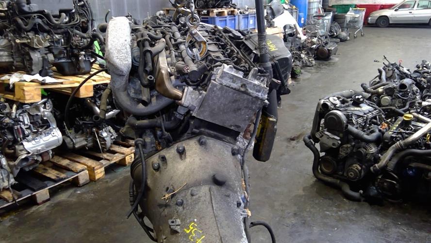 Image Moteur - MERCEDES CLASSE E 210