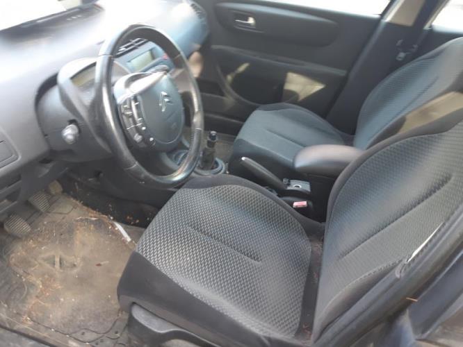 Image Feu arriere principal gauche (feux) - CITROEN C4 1