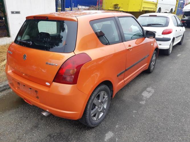 Image Anti brouillard droit (feux) - SUZUKI SWIFT 3