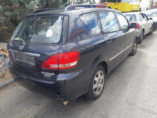 Image Feu arriere principal droit (feux) - TOYOTA AVENSIS VERSO
