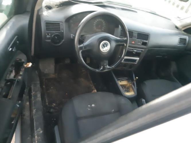 Image Feu arriere principal gauche (feux) - VOLKSWAGEN BORA