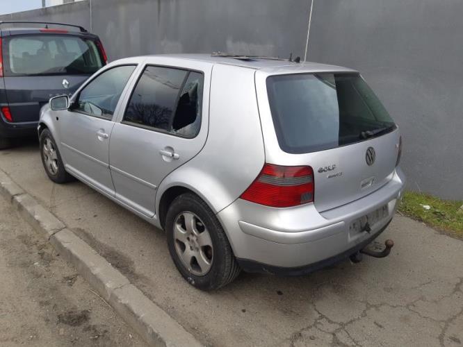 Image Verin de coffre - VOLKSWAGEN GOLF 4