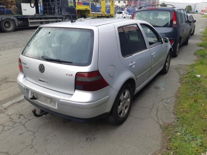 Image Verin de coffre - VOLKSWAGEN GOLF 4