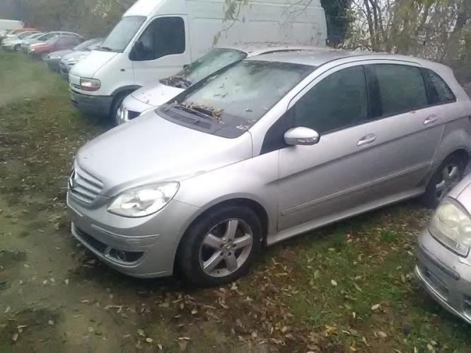 Image Moteur - MERCEDES CLASSE B 245