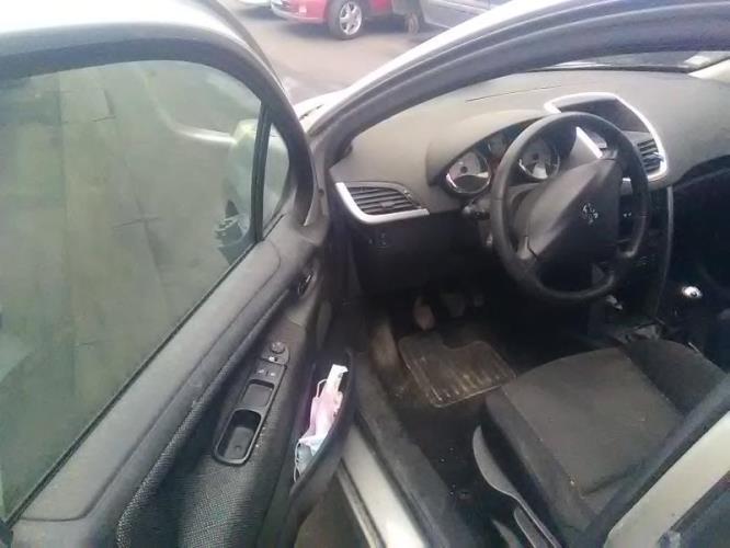 Image Pare choc arriere - PEUGEOT 207