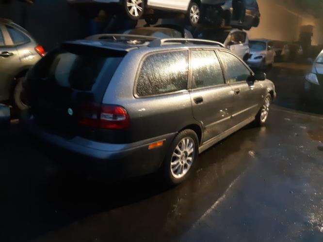 Image Retroviseur droit - VOLVO V 40 1