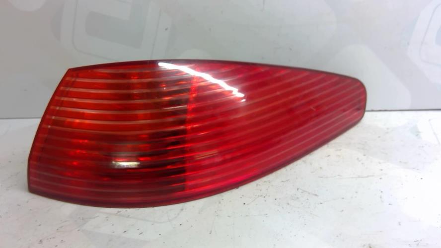 Image Feu arriere principal droit (feux) - PEUGEOT 607