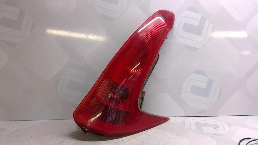 Image Feu arriere principal droit (feux) - PEUGEOT 206
