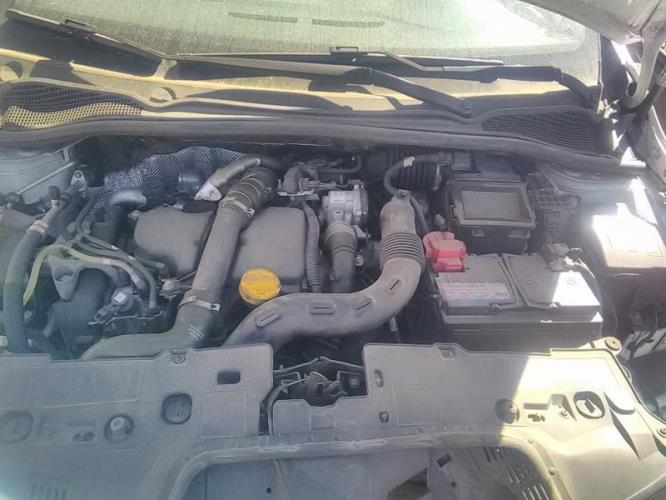 Image Feu arriere secondaire gauche (feux) - RENAULT CLIO 4