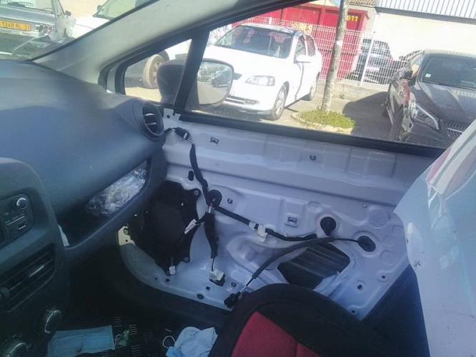 Image Feu arriere secondaire gauche (feux) - RENAULT CLIO 4