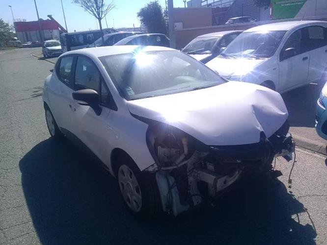 Image Feu arriere secondaire gauche (feux) - RENAULT CLIO 4