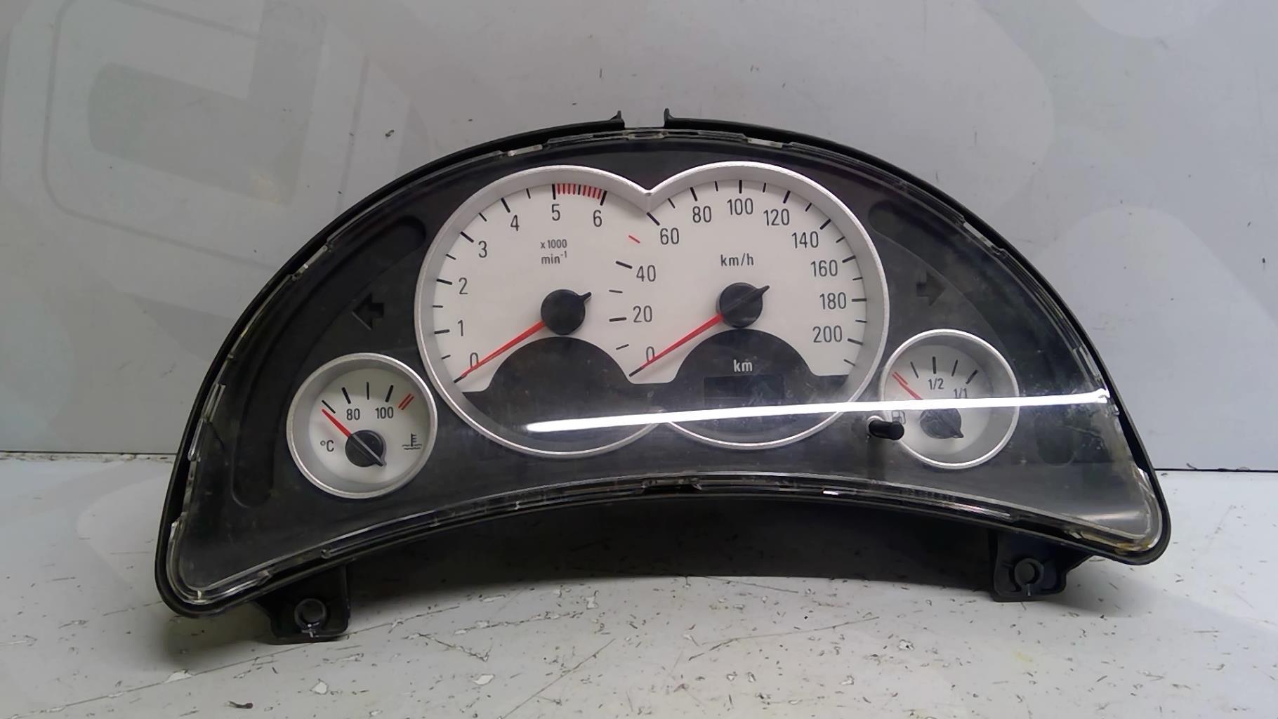 Compteur OPEL CORSA C PHASE 2 Diesel - 1