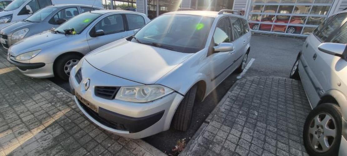 Image Feu arriere principal gauche (feux) - RENAULT MEGANE 2