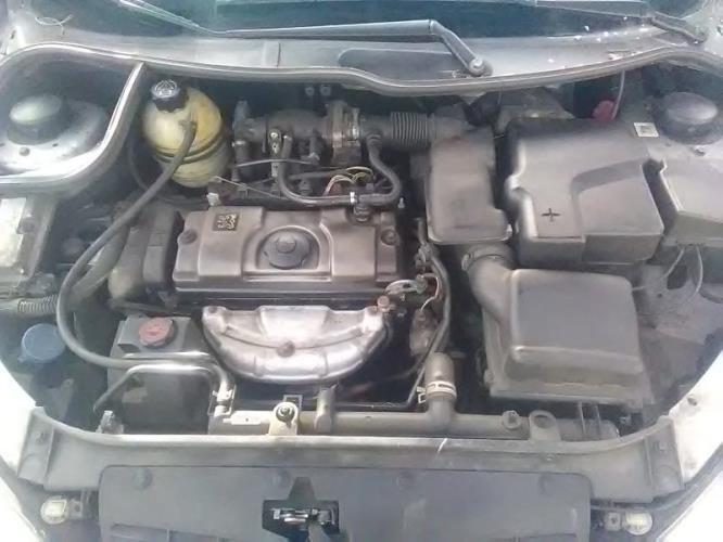 Image Moteur - PEUGEOT 206
