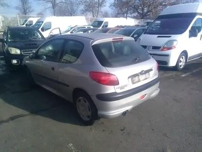 Image Moteur - PEUGEOT 206