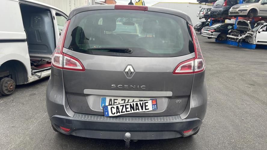 Image Interrupteur de leve vitre arriere droit - RENAULT SCENIC 3