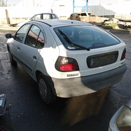 Image Pompe de direction - RENAULT MEGANE 1