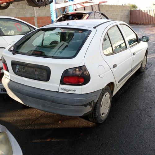 Image Pompe de direction - RENAULT MEGANE 1