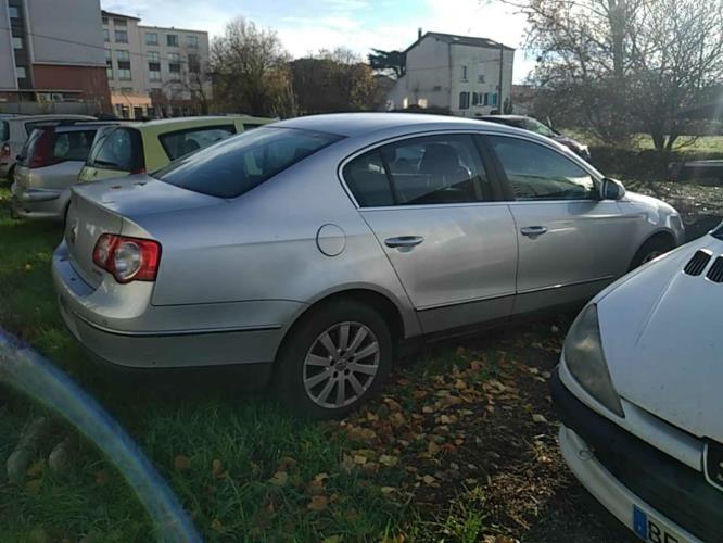 Image Autoradio d'origine - VOLKSWAGEN PASSAT 5