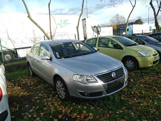 Image Autoradio d'origine - VOLKSWAGEN PASSAT 5