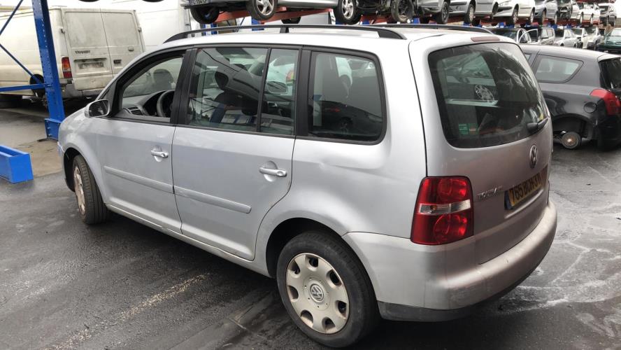 Image Moteur - VOLKSWAGEN TOURAN 1