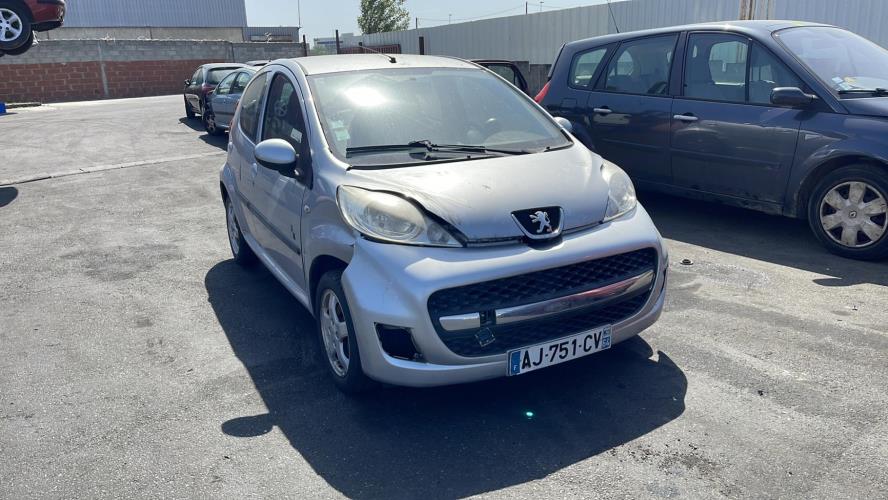 Image Commodo d'essuie glaces - PEUGEOT 107