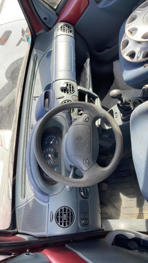 Image Feu arriere principal gauche (feux) - RENAULT KANGOO 1