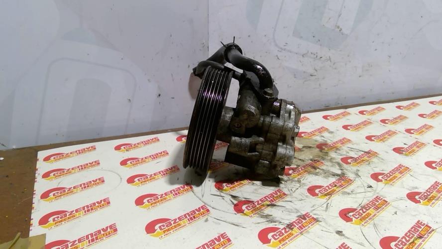 Image Pompe de direction - KIA CARENS 2