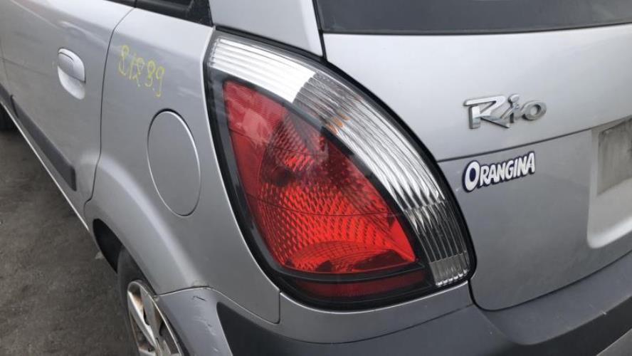 Image Feu arriere principal gauche (feux) - KIA RIO 2