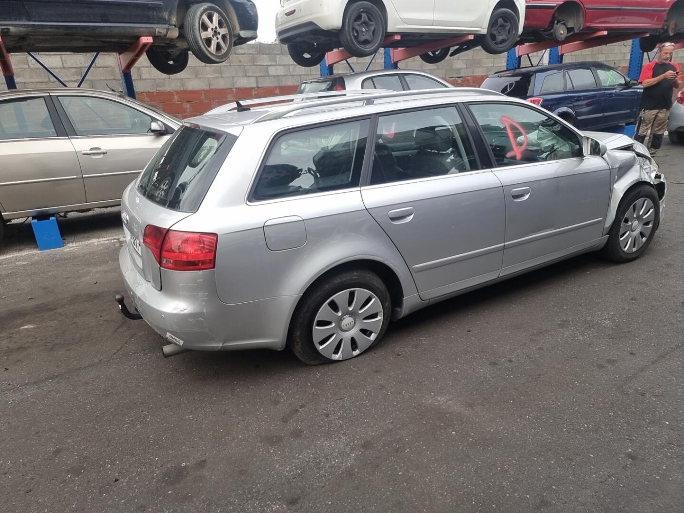 Alzacristalli elettrico posteriore destro AUDI A4 2 AVANT PHASE 2 BREAK Diésel - 1