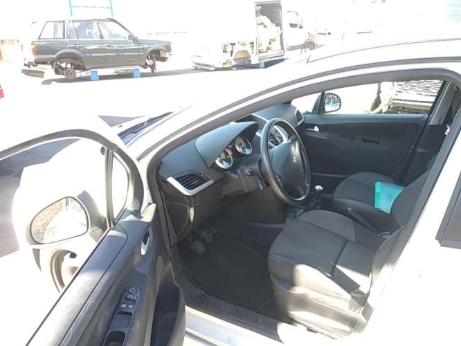 Image Moteur - PEUGEOT 207